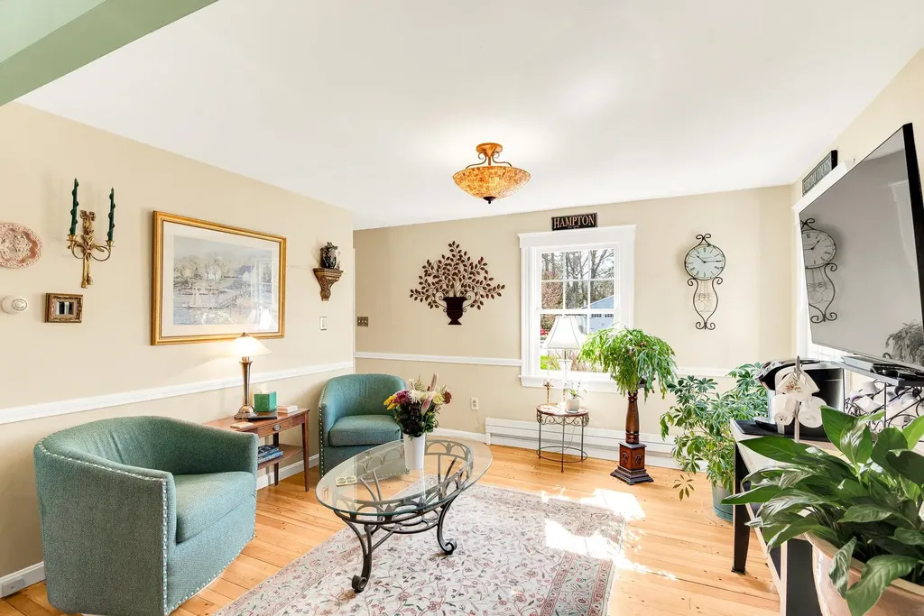 23 Langdale Drive Hampton NH 03842