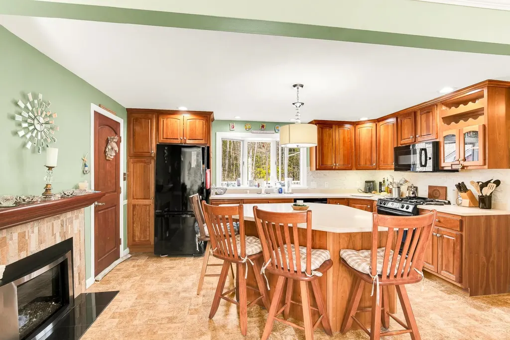 23 Langdale Drive Hampton NH 03842