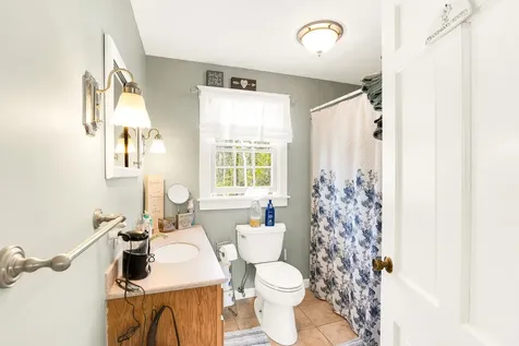 23 Langdale Drive Hampton NH 03842