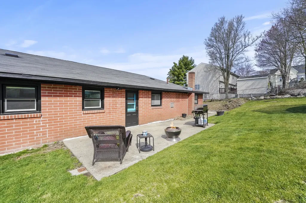 489 Belmont Street Manchester NH 03103