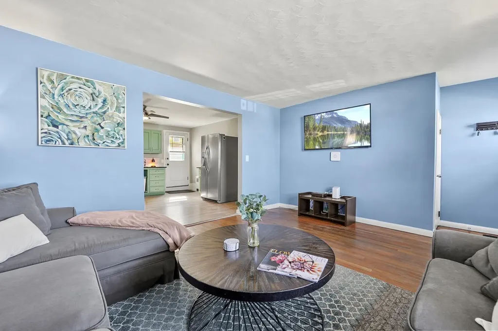 489 Belmont Street Manchester NH 03103