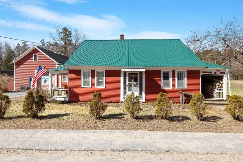 1301 Nh Route 175 Campton NH 03223