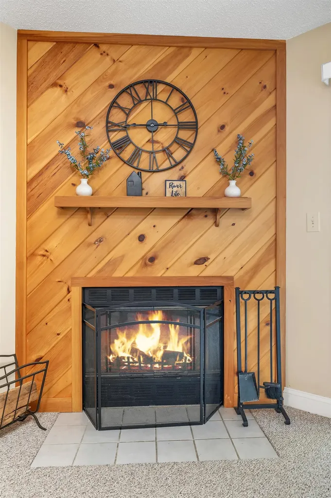 16 Circle Drive Ashland NH 03218