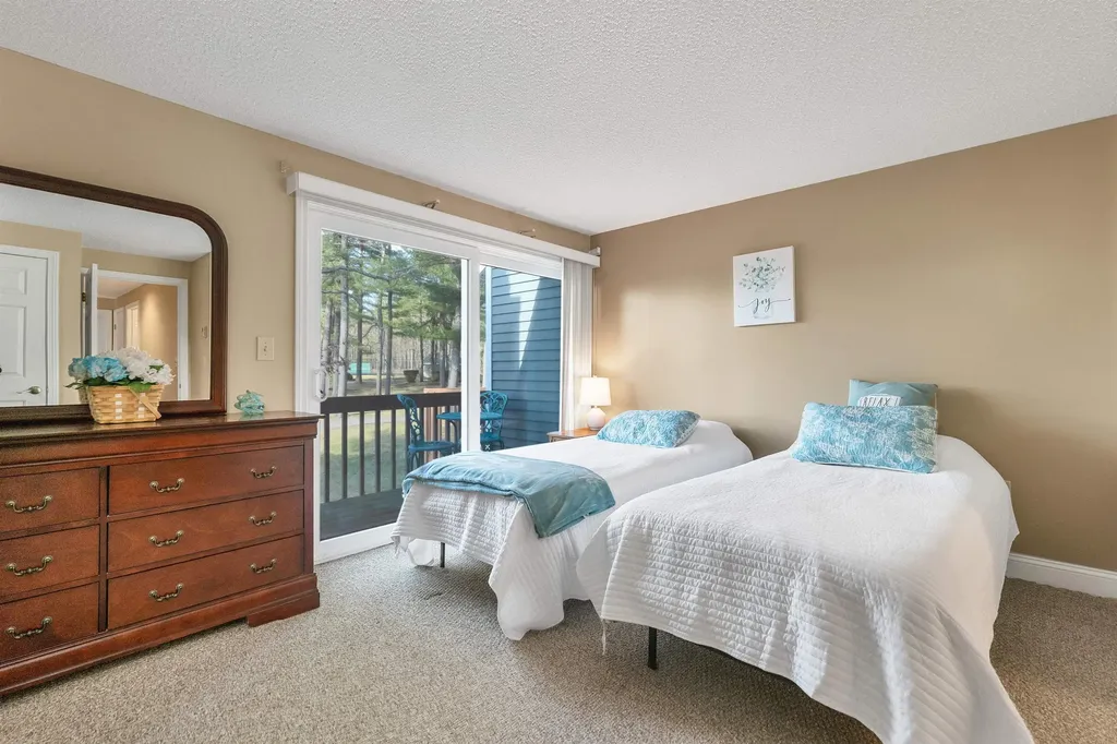 16 Circle Drive Ashland NH 03218