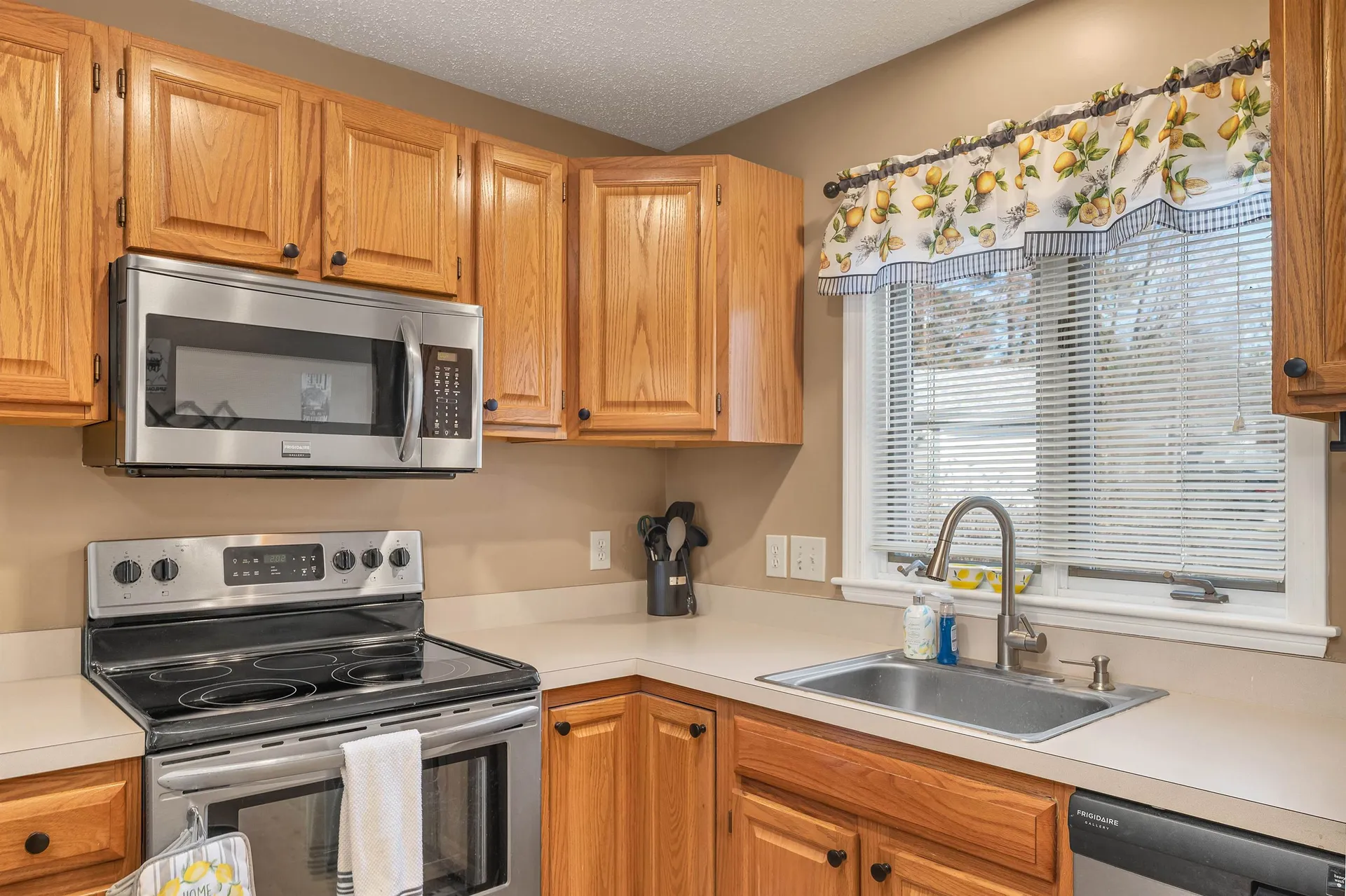 16 Circle Drive Ashland NH 03218