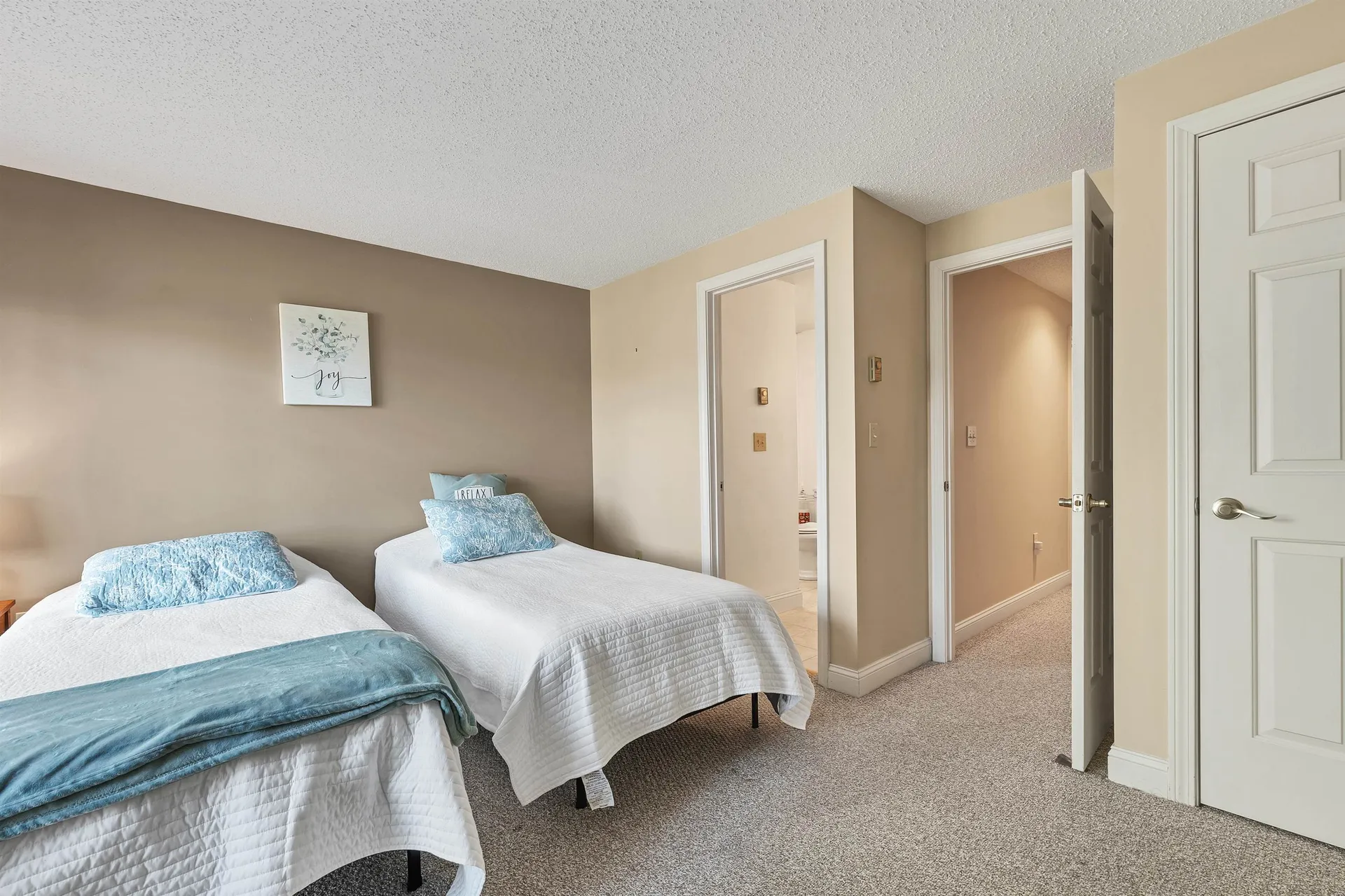 16 Circle Drive Ashland NH 03218