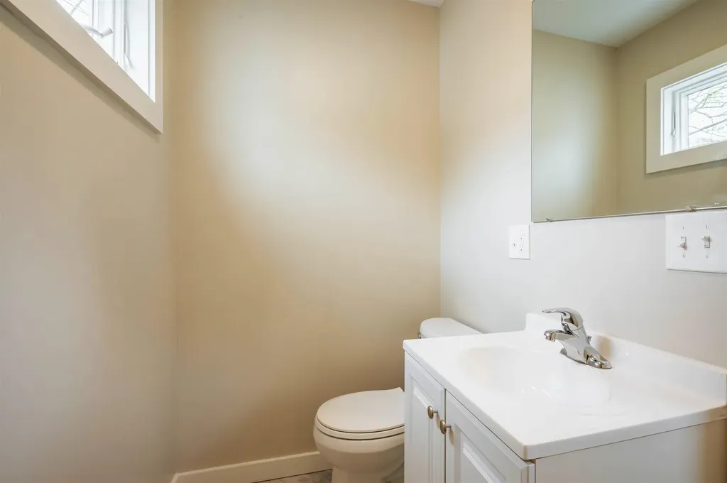 11 Summit Street Concord NH 03301