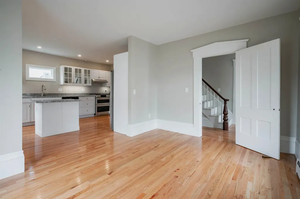 11 Summit Street Concord NH 03301