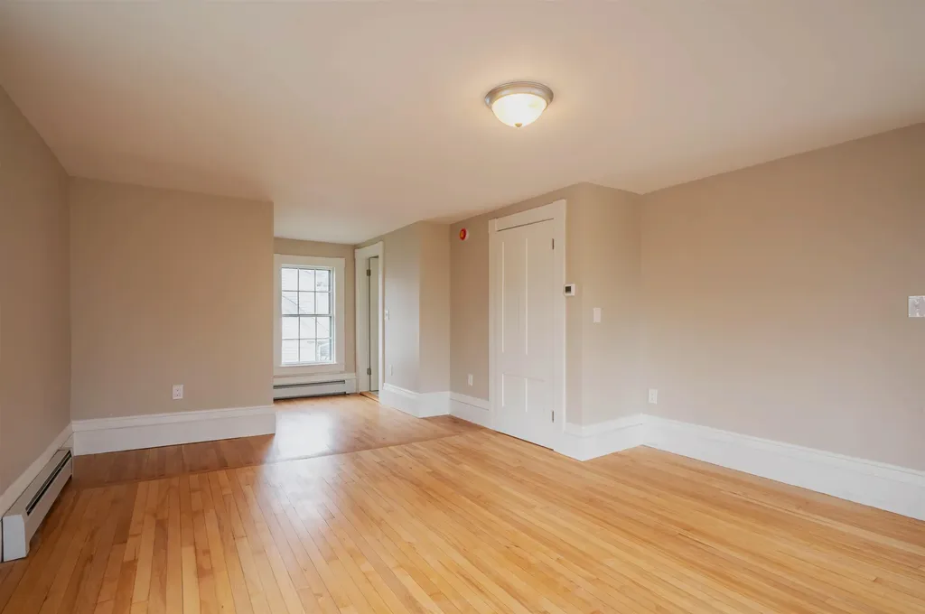 11 Summit Street Concord NH 03301