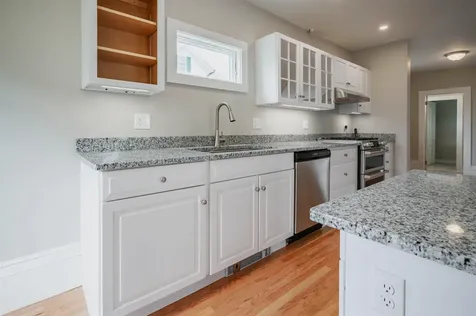 11 Summit Street Concord NH 03301