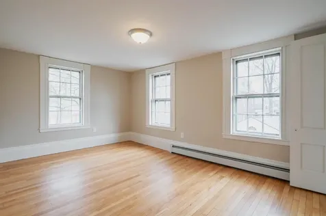 11 Summit Street Concord NH 03301