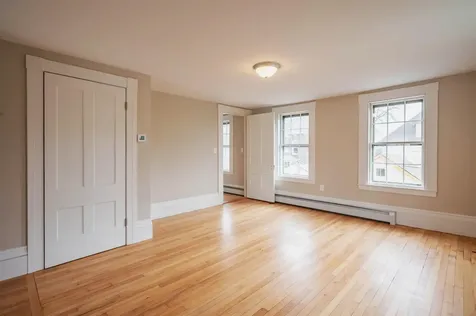 11 Summit Street Concord NH 03301