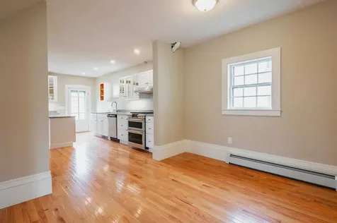 11 Summit Street Concord NH 03301