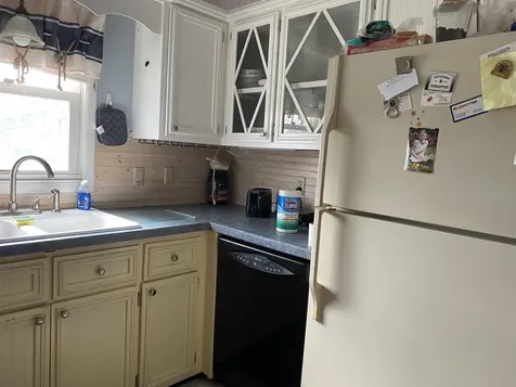 92 Scott Avenue Seabrook NH 03874