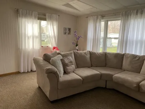 92 Scott Avenue Seabrook NH 03874