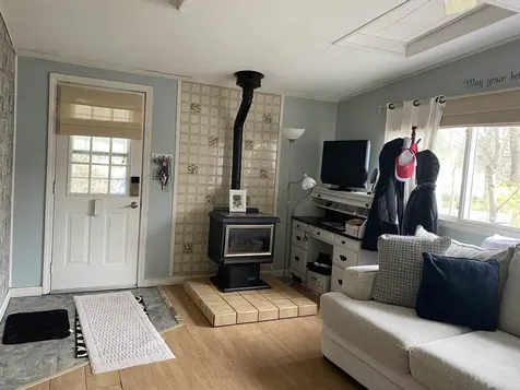 92 Scott Avenue Seabrook NH 03874