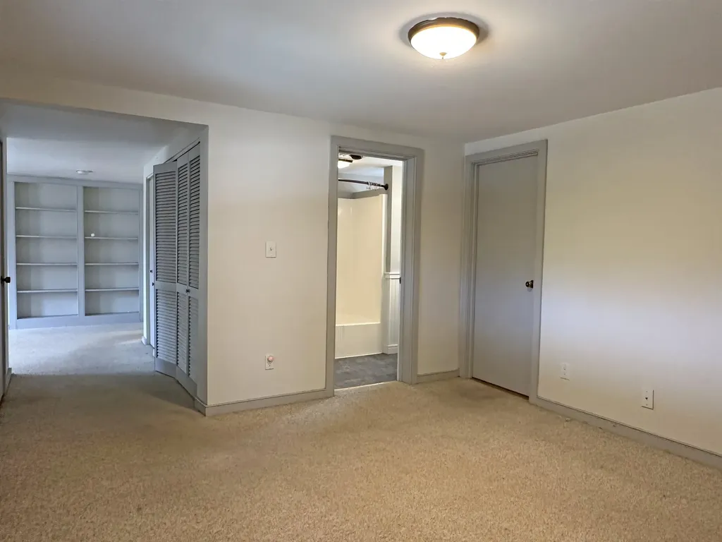 905 Route 100 Weston VT 05161