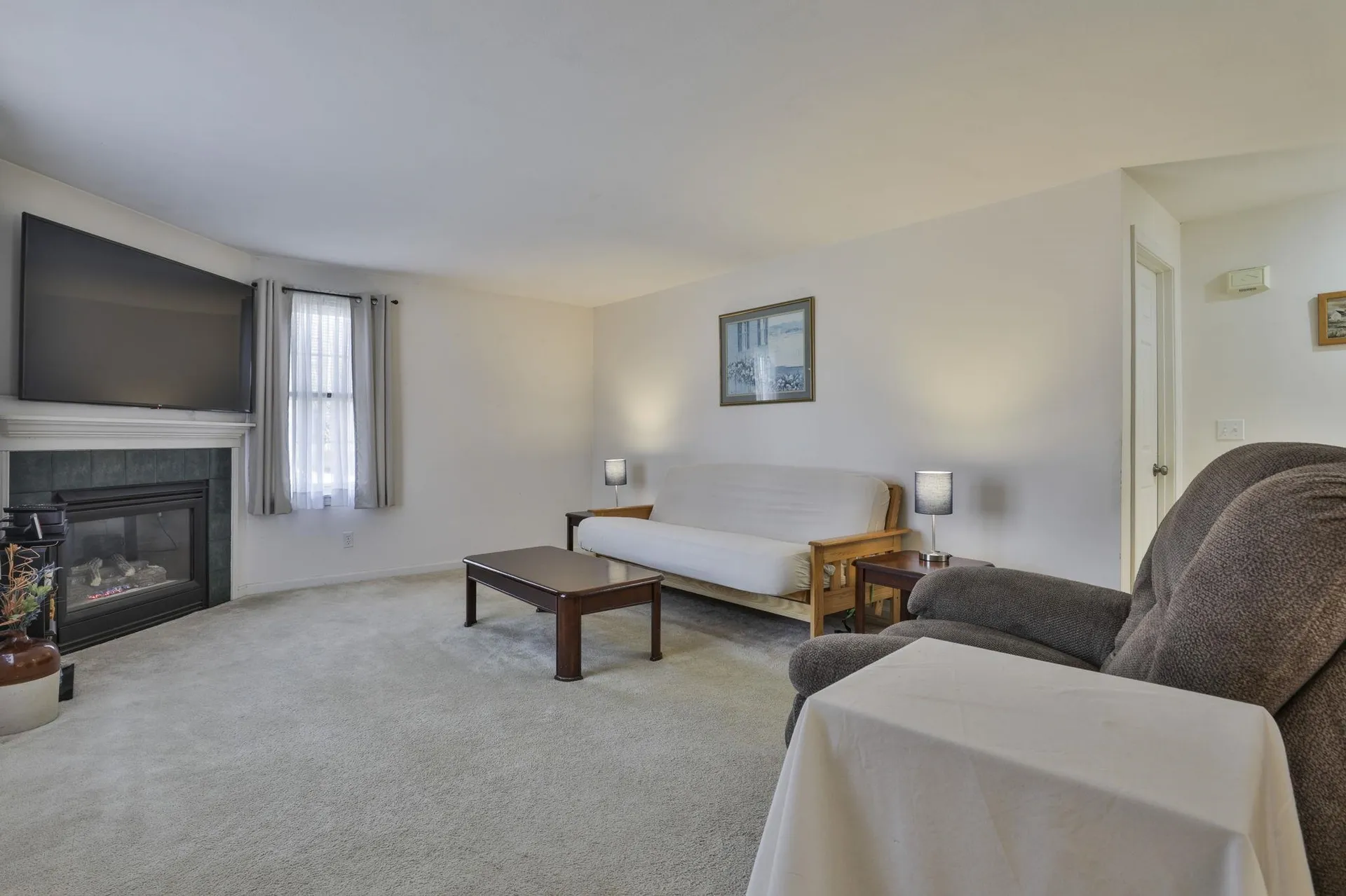 283 High Street Hampton NH 03842