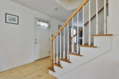 283 High Street Hampton NH 03842