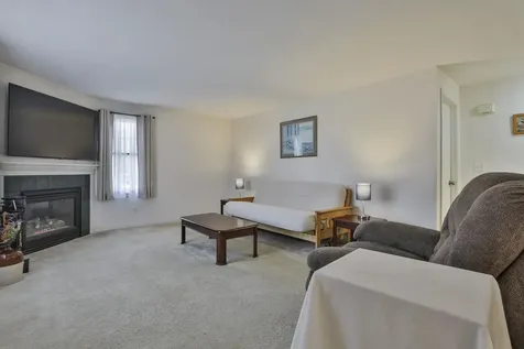 283 High Street Hampton NH 03842