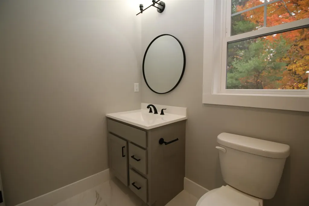 425 Grady Lane Pembroke NH 03275