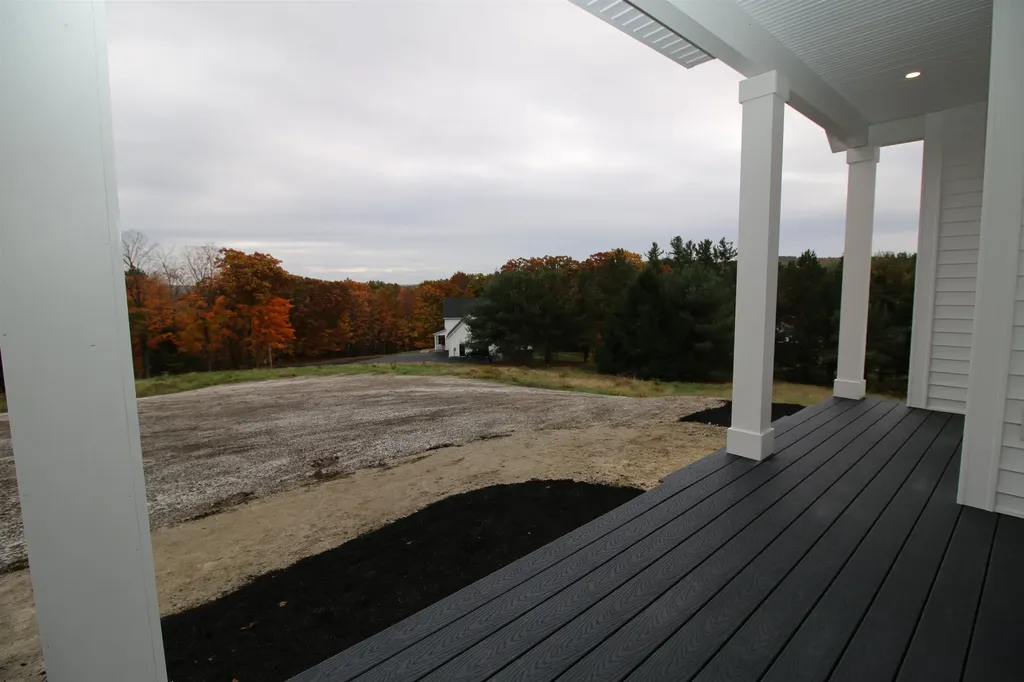 425 Grady Lane Pembroke NH 03275