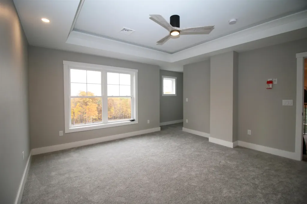 425 Grady Lane Pembroke NH 03275