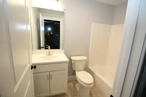 425 Grady Lane Pembroke NH 03275