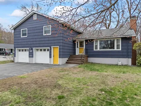 19 Harding Road Portsmouth NH 03801
