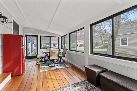 19 Harding Road Portsmouth NH 03801