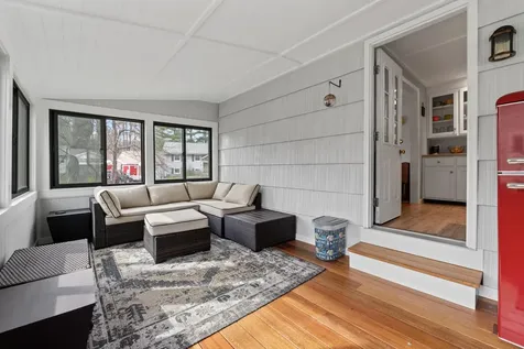 19 Harding Road Portsmouth NH 03801