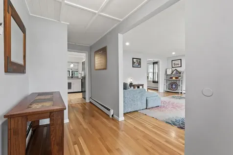 19 Harding Road Portsmouth NH 03801
