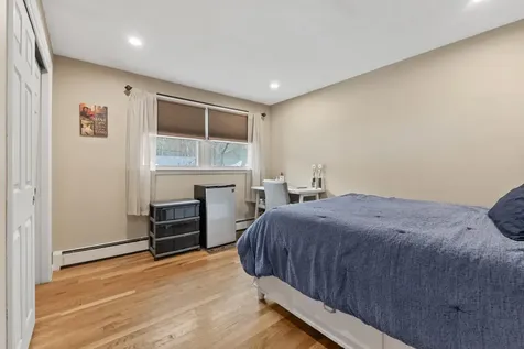 19 Harding Road Portsmouth NH 03801