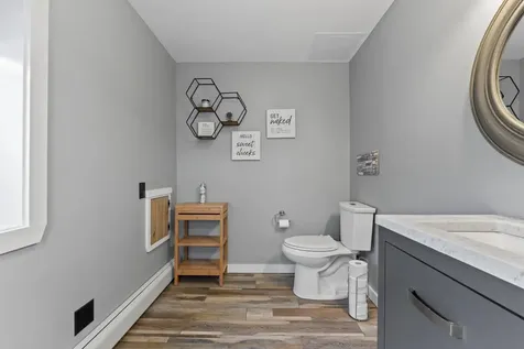 19 Harding Road Portsmouth NH 03801