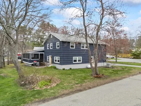 19 Harding Road Portsmouth NH 03801