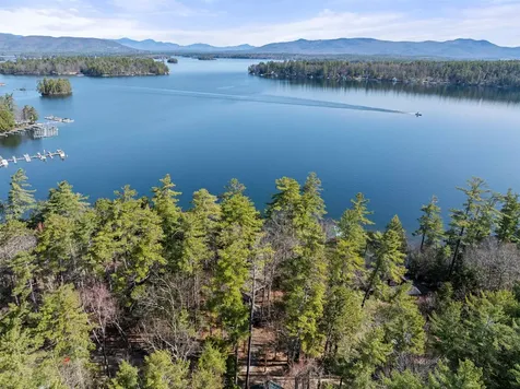 18 Lovejoy Lane Meredith NH 03253