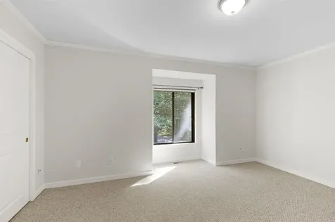 1 Dunvegan Woods Drive Hampton NH 03842