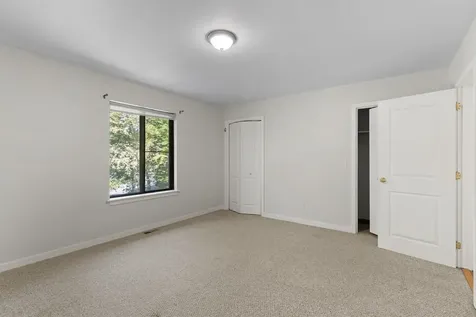 1 Dunvegan Woods Drive Hampton NH 03842