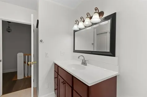 1 Dunvegan Woods Drive Hampton NH 03842