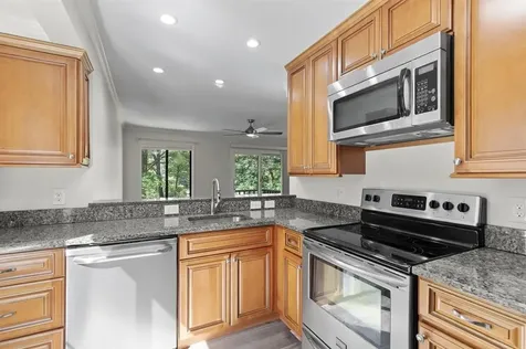 1 Dunvegan Woods Drive Hampton NH 03842
