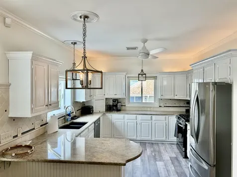 871 Ocean Boulevard Hampton NH 03842
