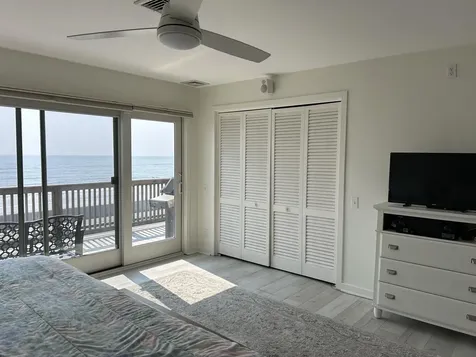 871 Ocean Boulevard Hampton NH 03842