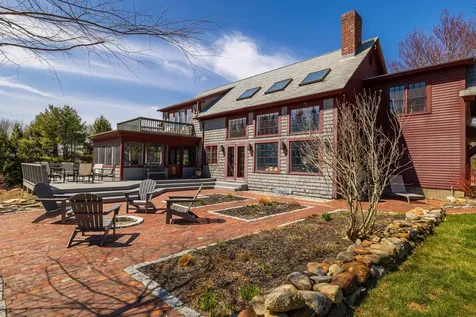 18 Brockway Road Hopkinton NH 03229