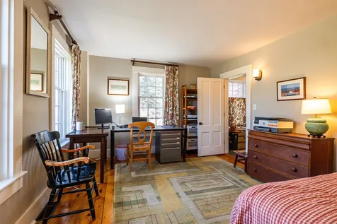 18 Brockway Road Hopkinton NH 03229