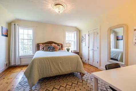 18 Brockway Road Hopkinton NH 03229