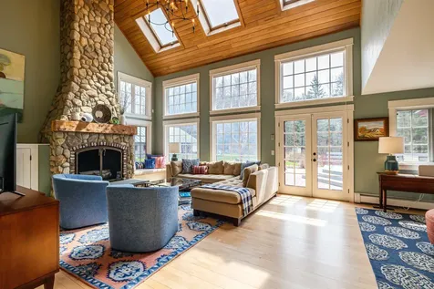 18 Brockway Road Hopkinton NH 03229