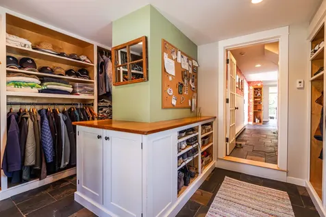 18 Brockway Road Hopkinton NH 03229