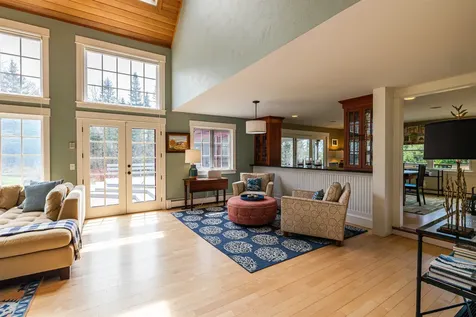 18 Brockway Road Hopkinton NH 03229