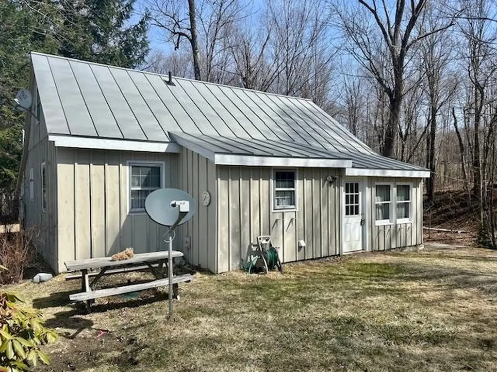 3810 North Road Royalton VT 05068