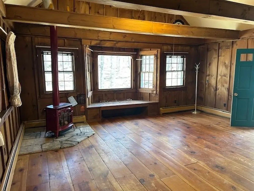 3810 North Road Royalton VT 05068